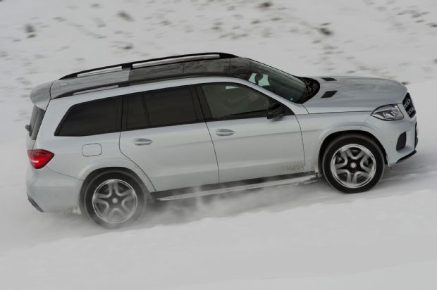 2017 Mercedes Benz GLS550 4Matic Side View In Motion