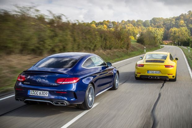 Porsche 911 Vs Mercedes AMG 31