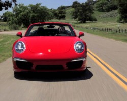 2012 Porsche 911 Carrera S: Does Bigger Mean Better? – Ignition Episode 20