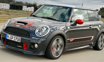 2013 Mini John Cooper Works GP: King of the Hot Hatches? – Ignition Ep. 103