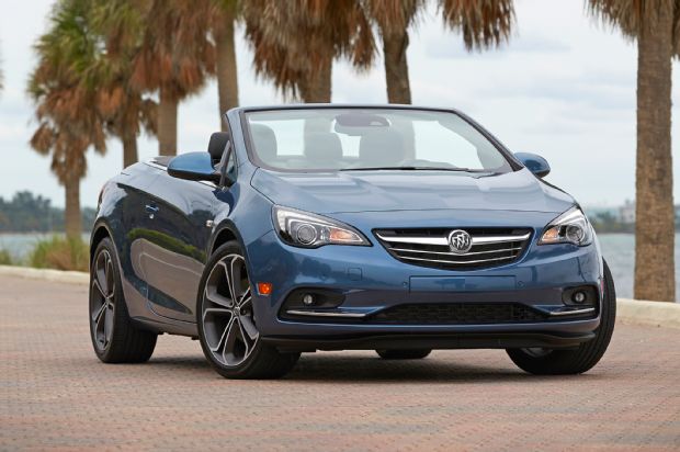 2016 Buick Cascada Convertible Front End 02