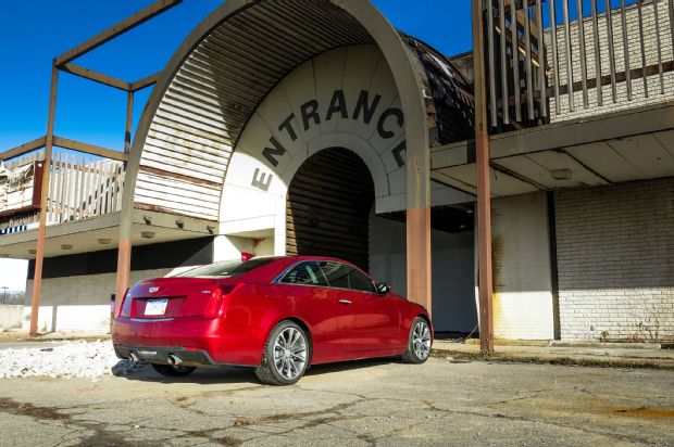2016 Cadillac ATS Coupe Rear Three Quarter 02