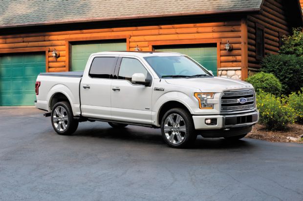 2016 Ford F 150 Limited Front Three Quarter 02