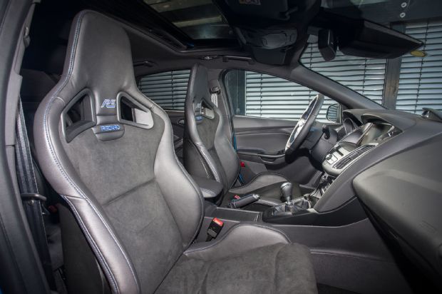 2016 Ford Focus RS Euro Spec Seats 01