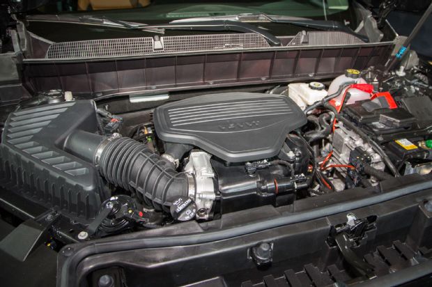 2017 GMC Acadia Engine