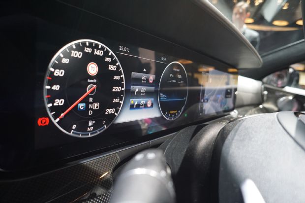 2017 Mercedes E Class Gauges