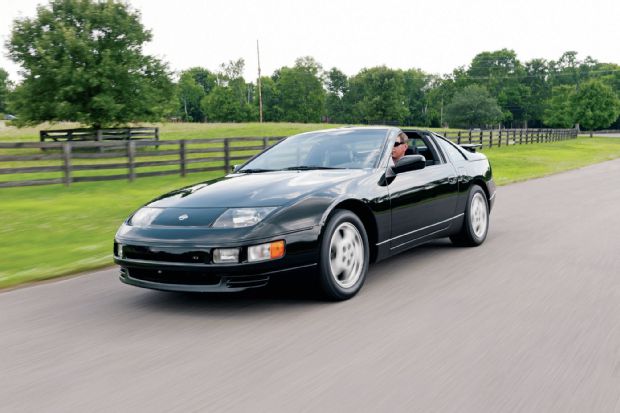 1990 1996 Nissan 300ZX Front Three Quarter View In Motion