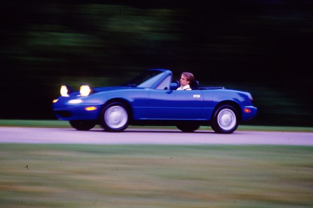 1990 Mazda MX 5 Miata Side View At Speed