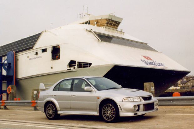 1999 2001 Mitsubishi Lancer Evo VI GSR Front Three Quarter1