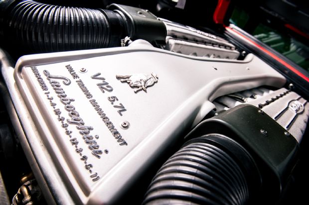 1999 Lamborghini Diablo SV Engine