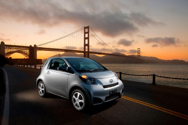 2015 Scion IQ Front Three Quarters