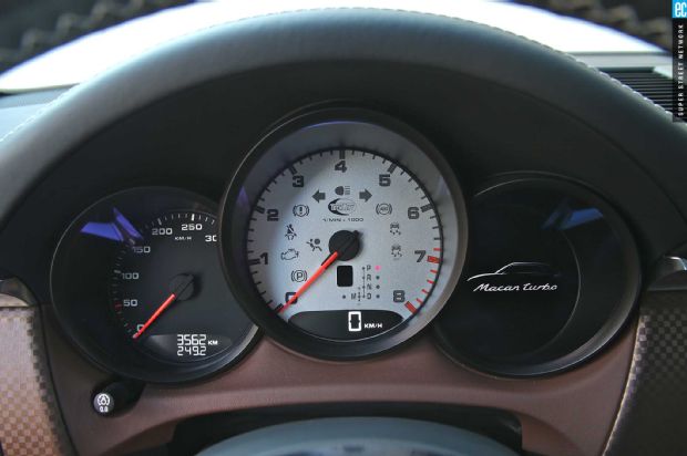 2015 Techart Porsche Macan Turbo Gauge Cluster