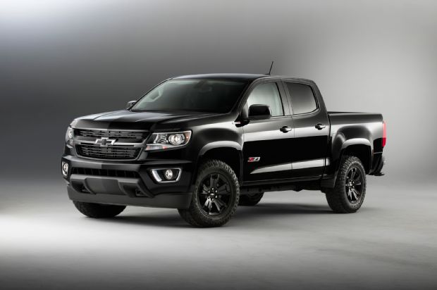 2016 Chevrolet Colorado Z71 Midnight Edition Front Three Quarter