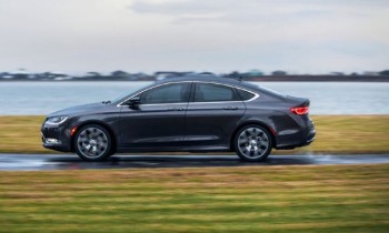2016 Chrysler 200C Review