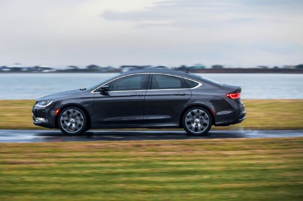 2016 Chrysler 200C Side Profile In Motion 05
