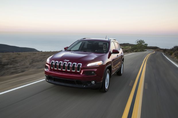 2016 Jeep Cherokee Limited Front Three Quarter In Motion
