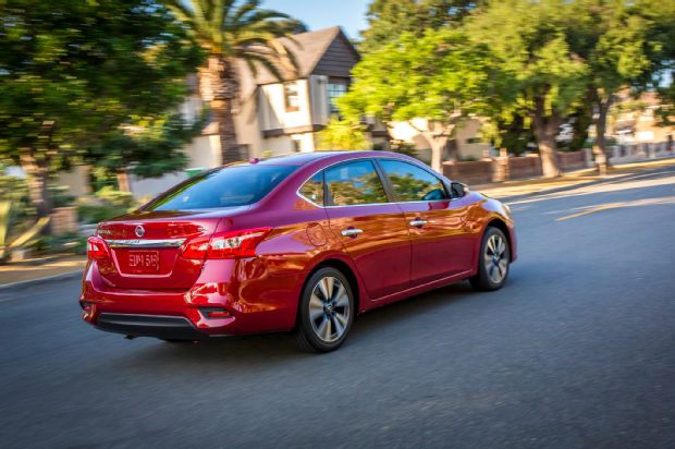 2016 Nissan Sentra SR Rear Three Quarter In Motion