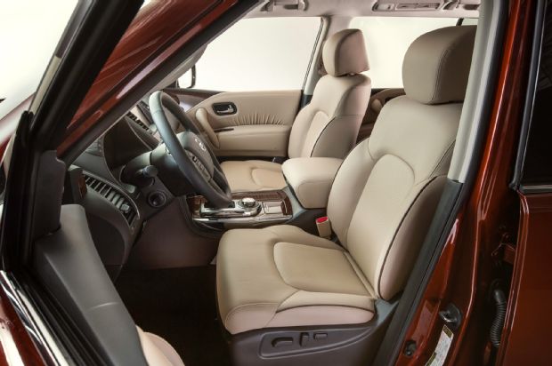 2017 Nissan Armada Front Interior Seats