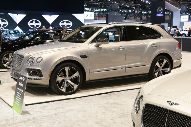 Bentley Bentayga Chicago Auto Show