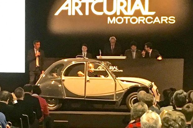 Citroen 2CV At Auction 660x438