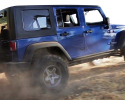 Driveway DIY! Jeep Wrangler Unlimited Lift-Kit Install – Dirt Every Day Episode 8