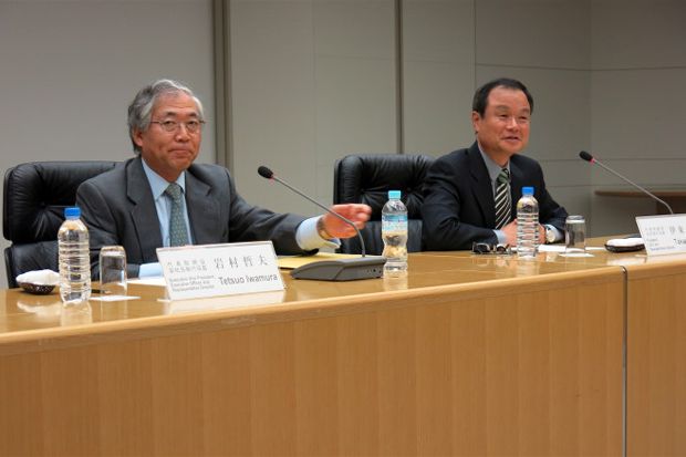 Honda Executives Iwamura And Ito 660x438