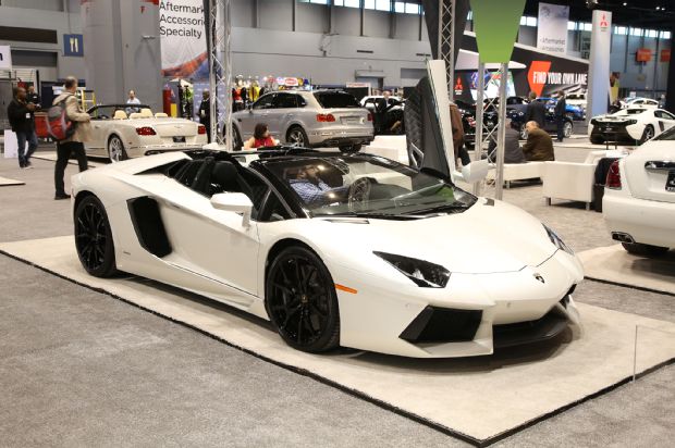 Lamborghini Aventador Chicago Auto Show