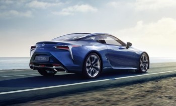 Lexus LC 500h Hybrid Coupe to Debut in Geneva