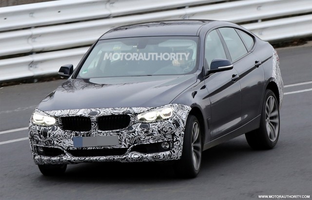 2017 BMW 3-Series Gran Turismo facelift spy shots - Image via S. Baldauf/SB-Medien