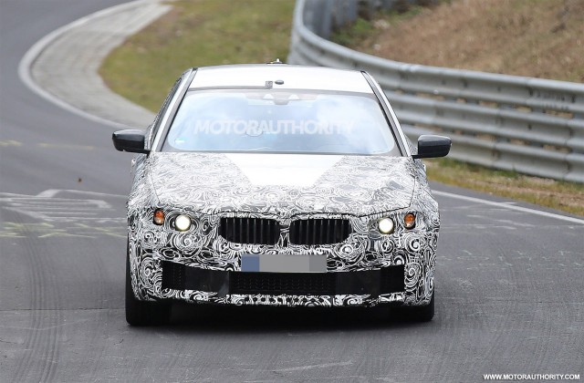 2018 BMW M5 spy shots - Image via S. Baldauf/SB-Medien