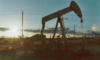 Will electric cars cause oil price to crash? Navigant says no