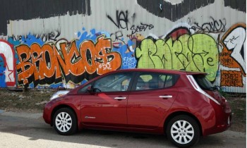 Dutch look to ban gas, diesel car sales by 2025