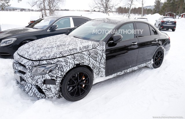 2017 Mercedes-AMG E63 spy shots - Image via S. Baldauf/SB-Medien