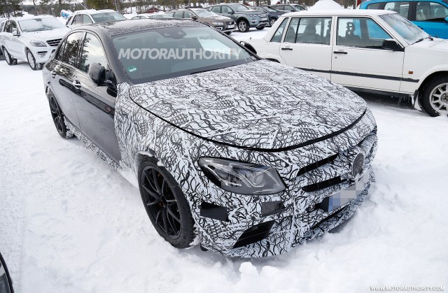 2017 Mercedes-AMG E63 spy shots - Image via S. Baldauf/SB-Medien