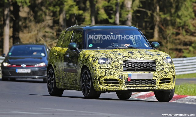 2017 Mini John Cooper Works Countryman spy shots - Image via S. Baldauf/SB-Medien