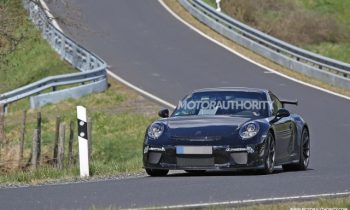 2017 Porsche 911 GT3 spy shots