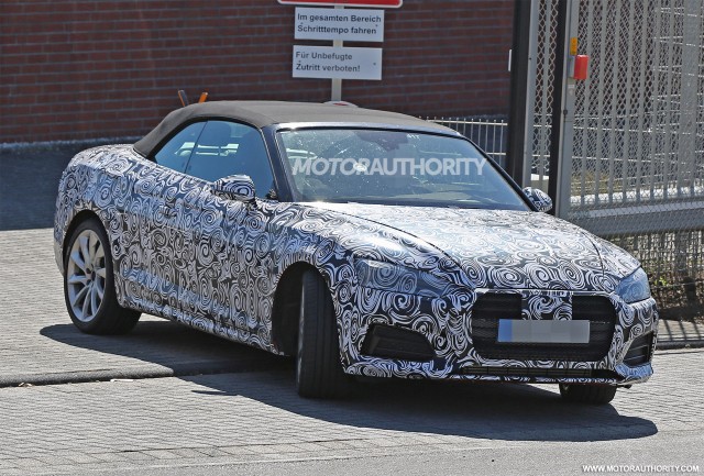 2018 Audi S5 Cabriolet spy shots - Image via S. Baldauf/SB-Medien