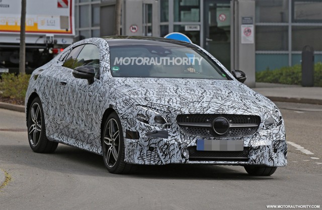 2018 Mercedes-Benz E-Class Coupe spy shots - Image via S. Baldauf/SB-Medien