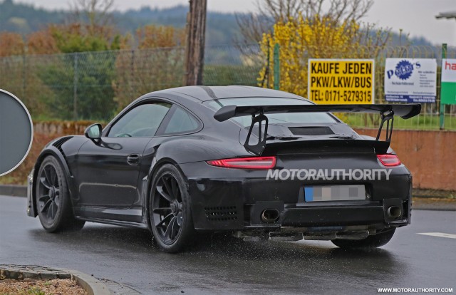 2018 Porsche 911 GT2 spy shots - Image via S. Baldauf/SB-Medien