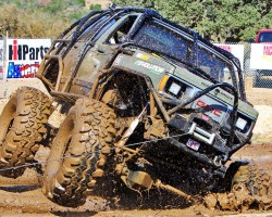 The Tow Test and Frame Twister! – Top Truck Challenge 2014