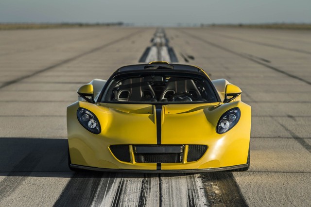 2016 Hennessey Venom GT Spyder, Naval Air Station Lemoore