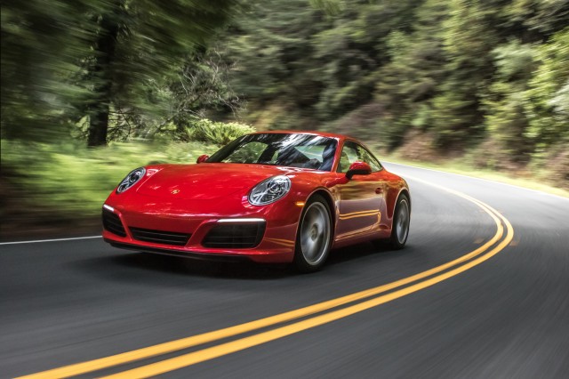 2017 Porsche 911 Carrera
