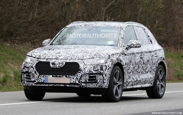 2018 Audi Q5 spy shots - Image via S. Baldauf/SB-Medien
