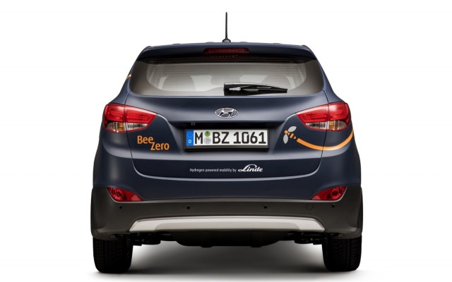 Hyundai ix35 Fuel Cell for BeeZero car-sharing service Hyundai ix35 Fuel Cell for BeeZero car-sharing service