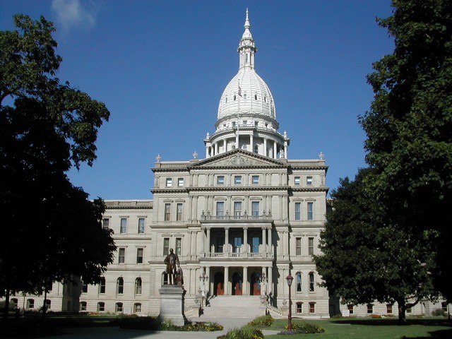 Michigan state capitol, Lansing (photo by Brian Charles Watson) Michigan state capitol, Lansing (photo by Brian Charles Watson)