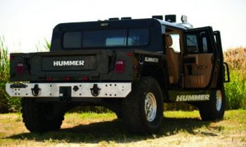 Tupac's 1996 Hummer H1 sells for $337,000