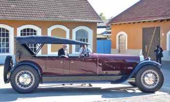 The Chevrolet Camaro turns 50, another Bugatti Royale is re-created, dual-clutch transmission don'ts: Car News Headlines