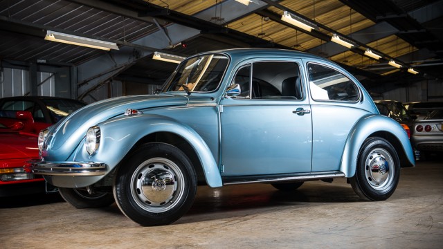 1974 Volkswagen Beetle with 90 kilometers