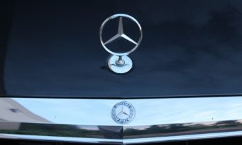 Floating Tesla Model S, 2017 EPA testing tweaks, Mercedes wireless charging: Today's Car News