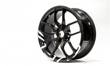 BAC shows off new carbon fiber wheels